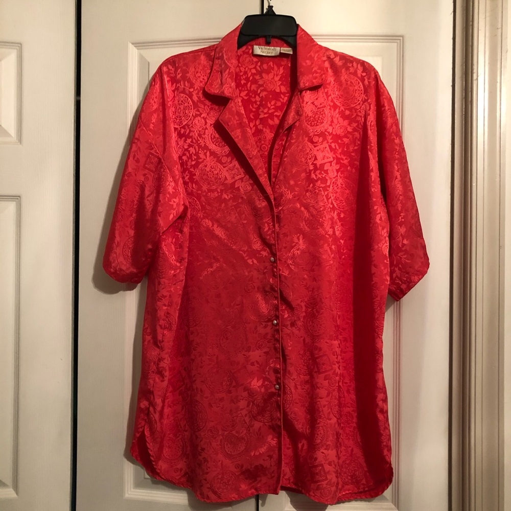 Victorias Secret M/L Night Shirt Coral